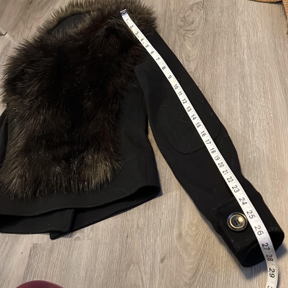 Rachel Zoe fur jacket. Size 0 - Picture 10 of 10